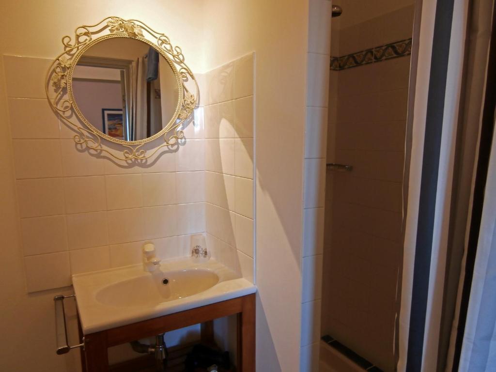 Domaine De Lasfonds Rieupeyroux  Room photo